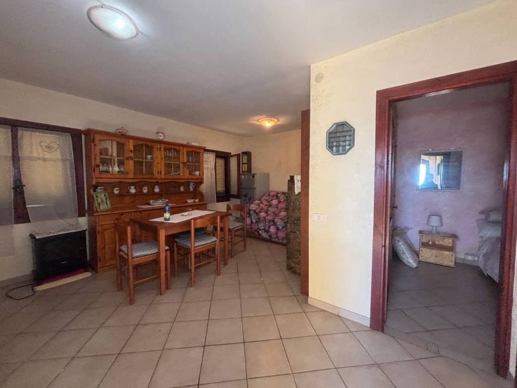 Villa a Aprilia in Via Serio - Foto 5