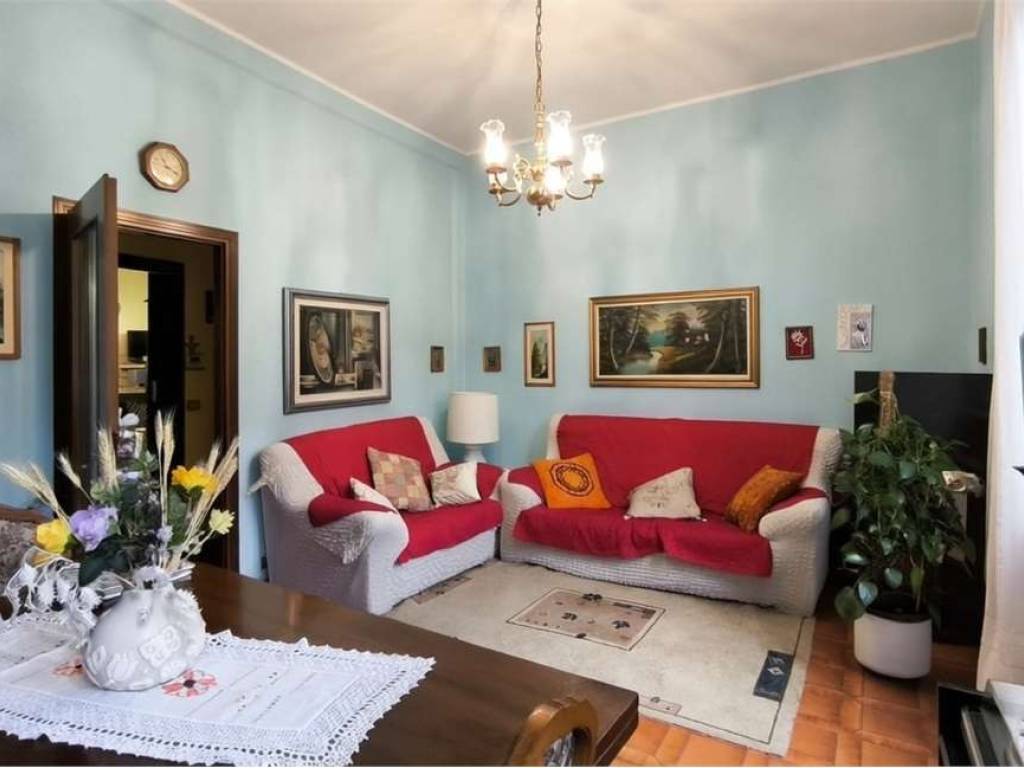 Appartamento a Cadorago in via sant'anna, 5 - Foto 3