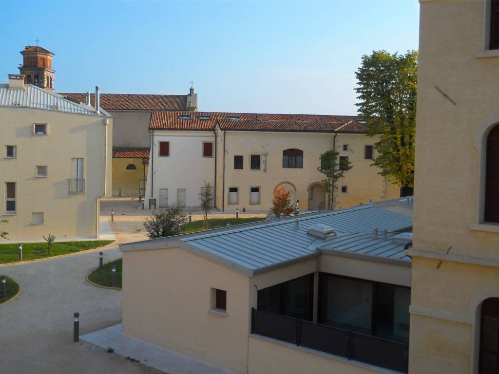 Appartamento a Vittorio veneto in Piazza Meschio, 2 - Foto 5