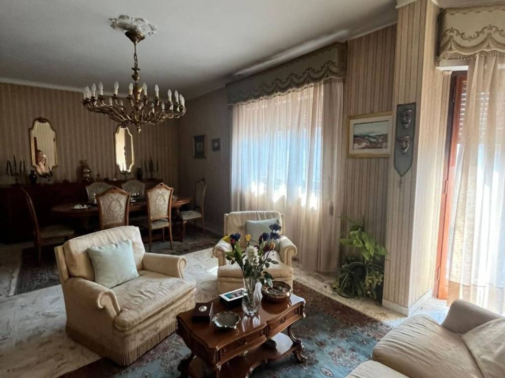 Appartamento a Taranto in Via Pisa, 5 - Foto 2