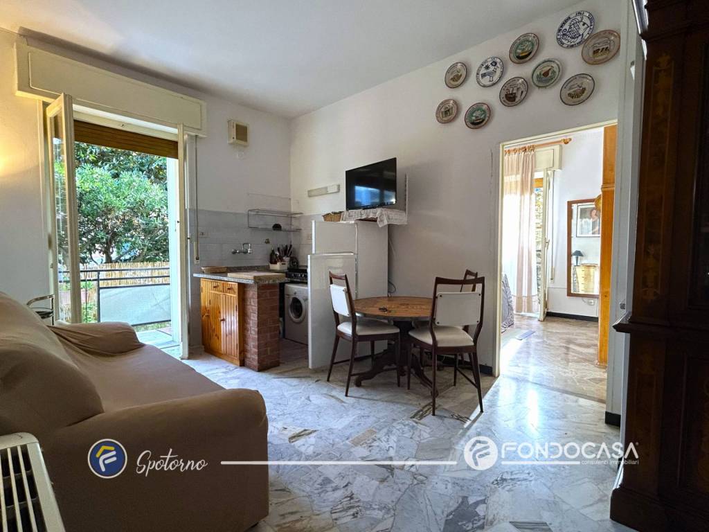 Appartamento a Spotorno in Via Venezia - Foto 3