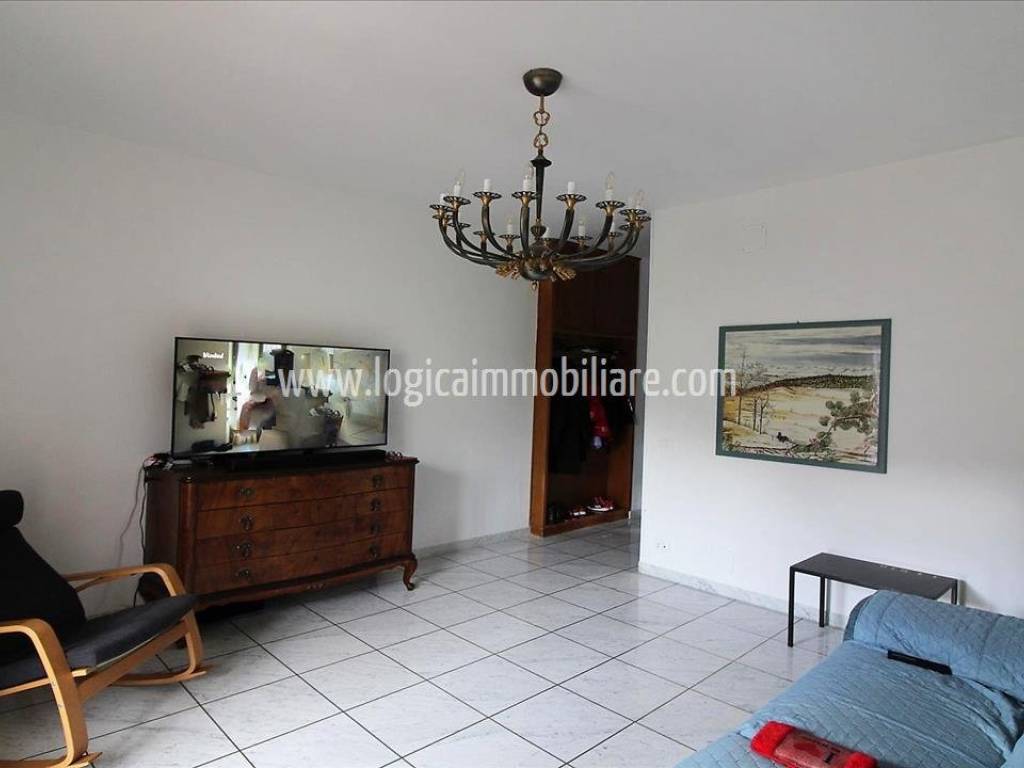 Appartamento a Montepulciano in Via dei Pini - Foto 3