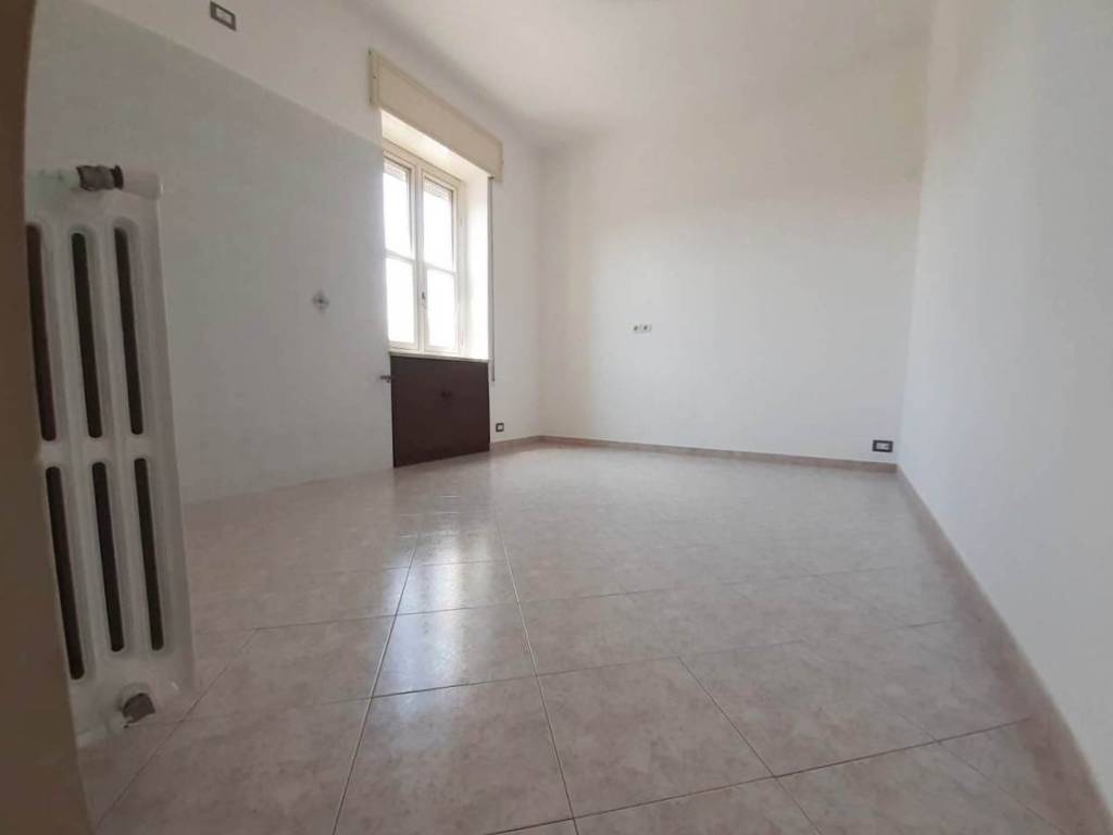 Appartamento a Brindisi in Via Ugo Foscolo - Foto 2