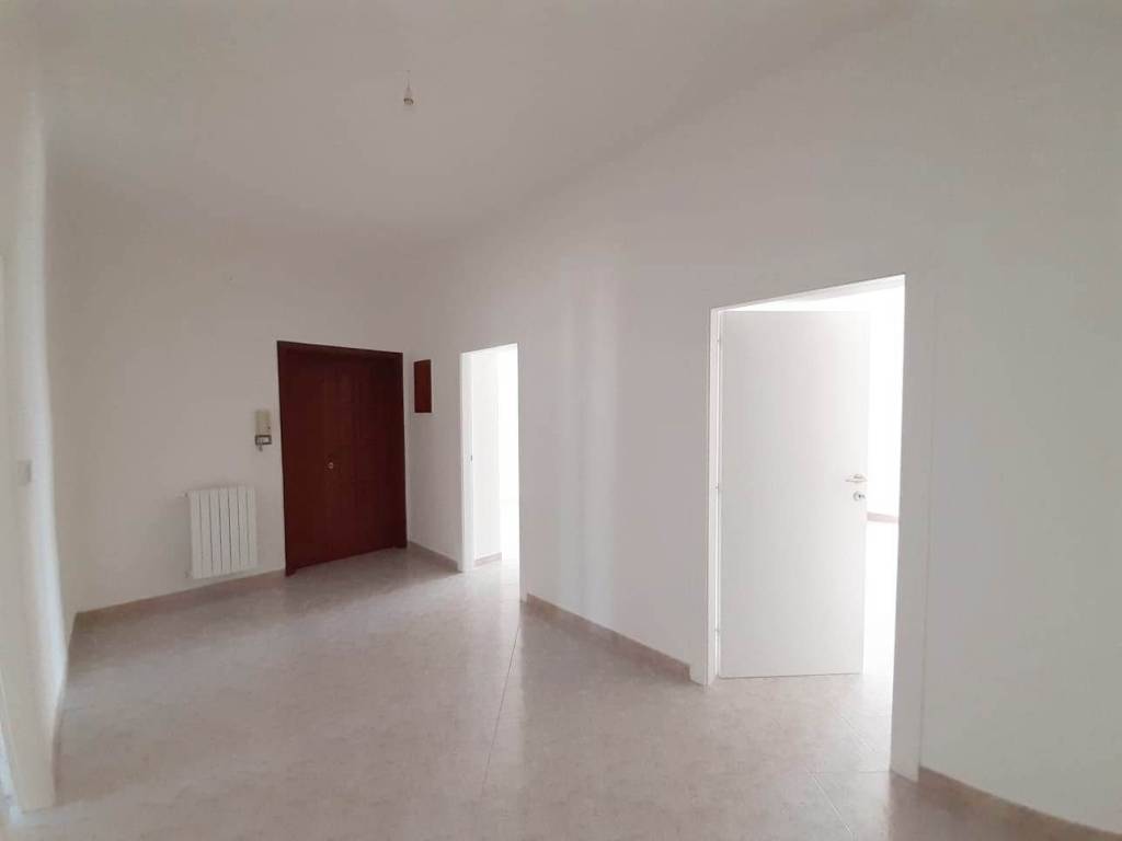 Appartamento a Brindisi in Via Ugo Foscolo - Foto 4