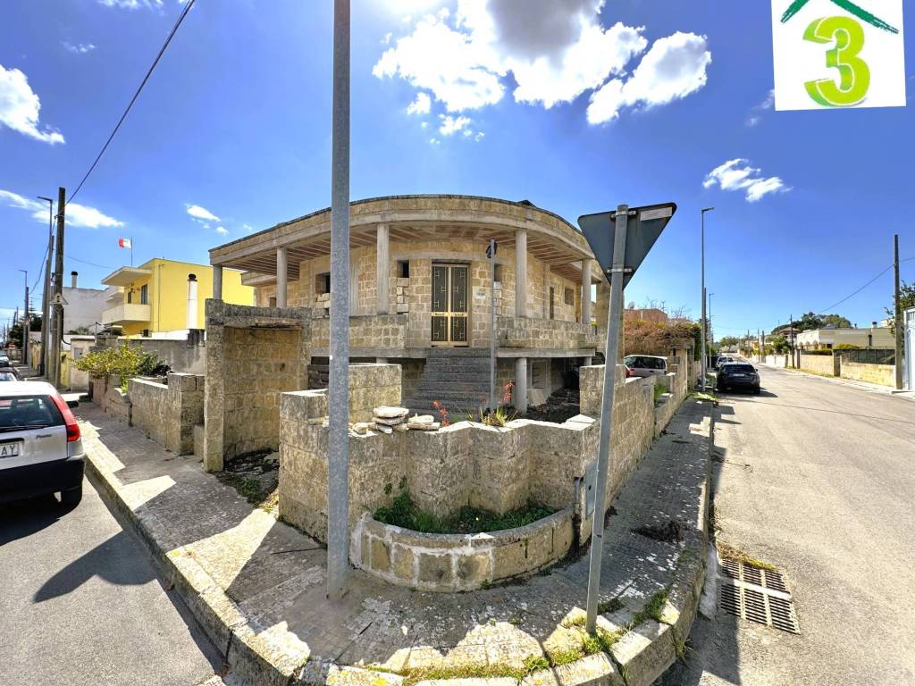 Casa indipendente a Miggiano in Via Palmiro Togliatti - Foto 3