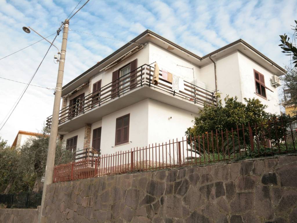 Appartamento a La spezia in Via Amerigo Vespucci, 33 - Foto 2