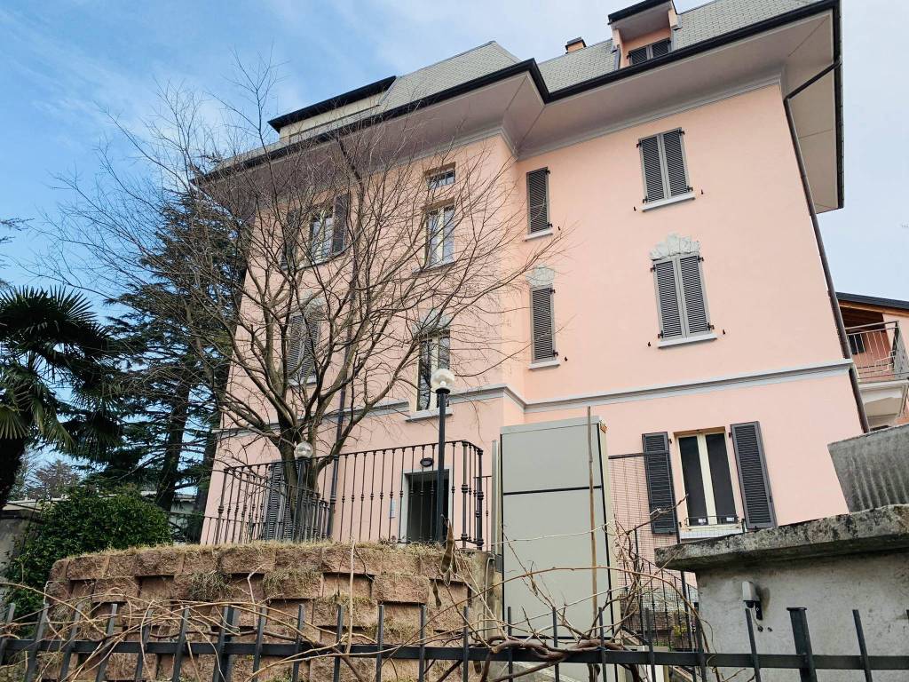 Appartamento a Varese in Via Alfredo Oriani, 89 - Foto 5