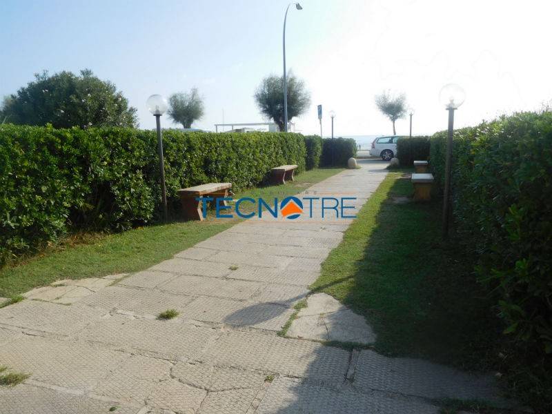 Appartamento a Martinsicuro in Lungomare Italia - Foto 2