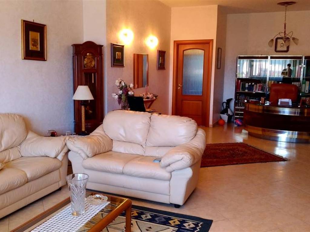 Appartamento a Carolei - Foto 2