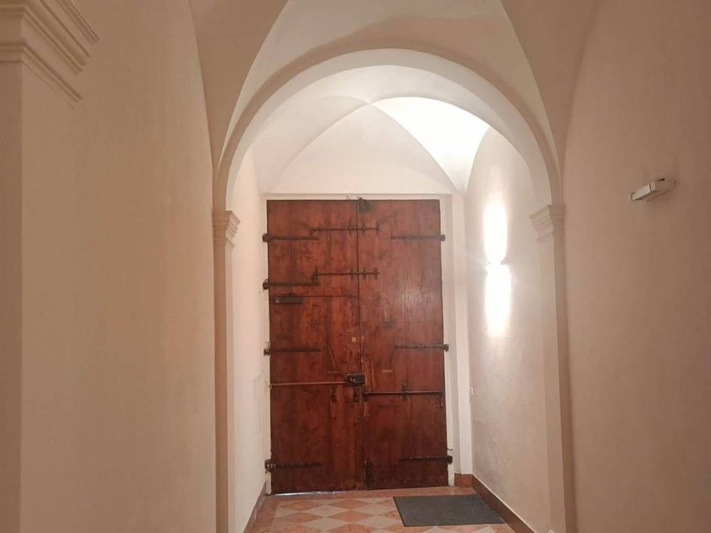 Appartamento a Mantova in PIAZZA DANTE - Foto 2