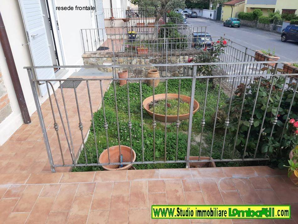 Casa indipendente a Montale in Piazza Giacomo Matteotti, 17 - Foto 2