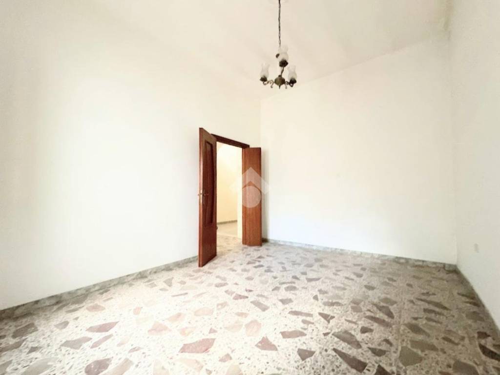 Casa indipendente a Sava in Via E. De Amicis, 33 - Foto 3