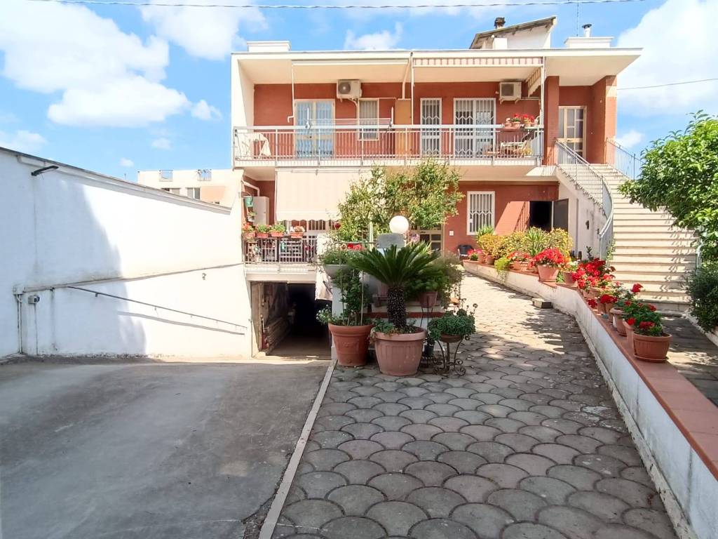 Villa a Andria in Via Canosa, 369 - Foto 2