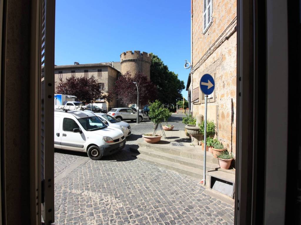 Appartamento a Vetralla in piazza della rocca - Foto 3