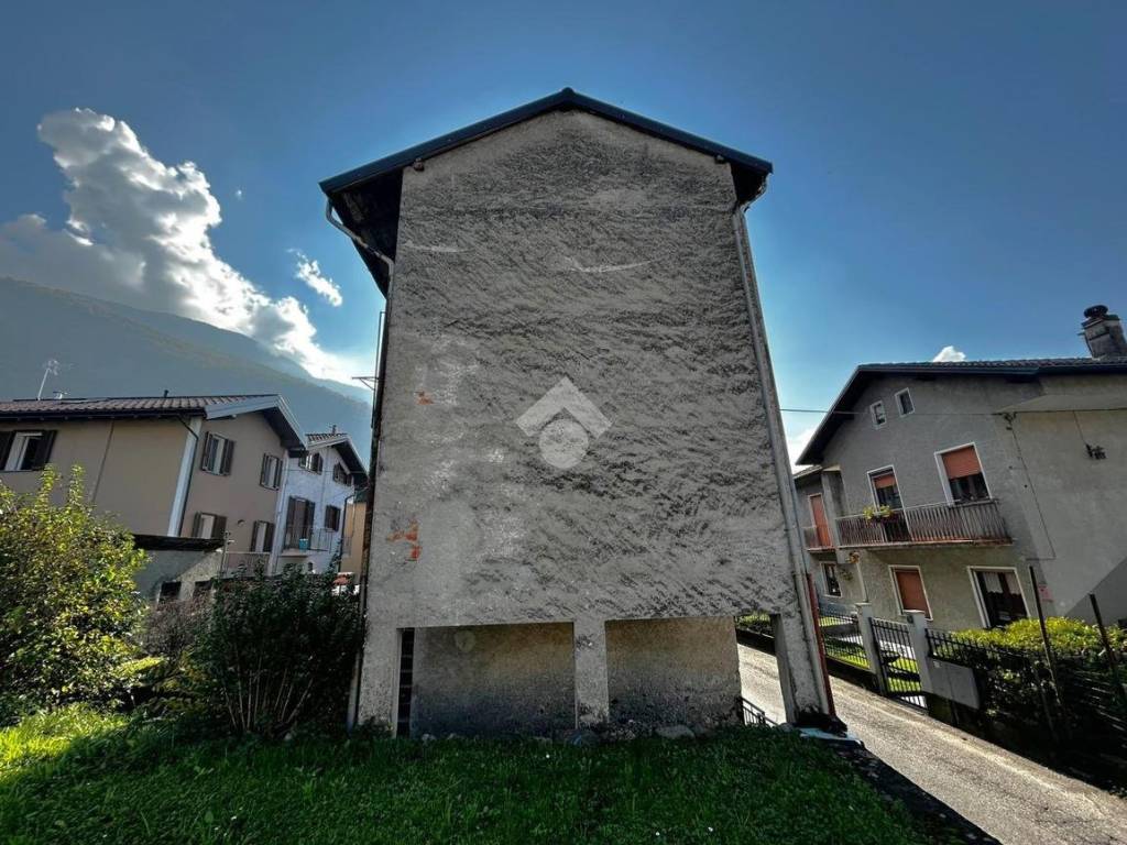 Rustico / casale a Colico in Via la Ca, 31 - Foto 2