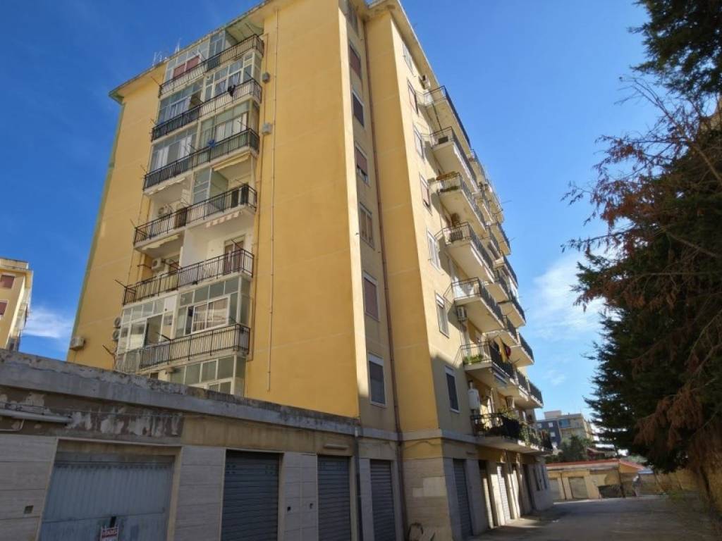 Appartamento a Siracusa in Via Salvatore Monteforte, 42 - Foto 3