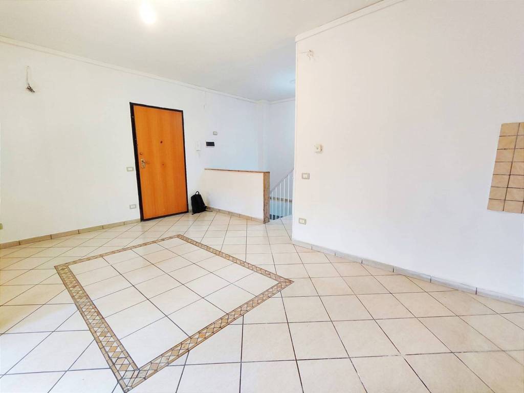 Appartamento a Mascalucia in Via Ugo Foscolo - Foto 5