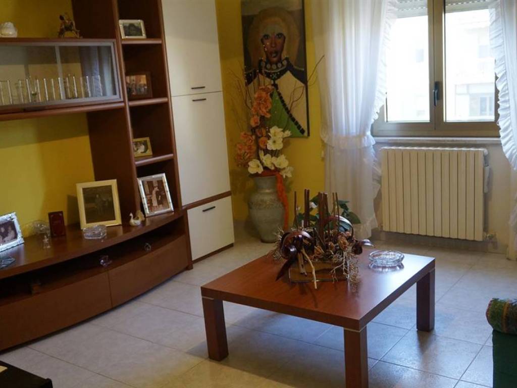 Appartamento a Cosenza in VIA POPILIA CUTURELLA - Foto 3