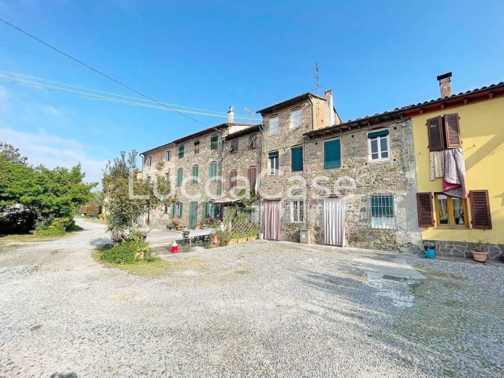 Casa indipendente a Capannori in Via delle Sane Vecchie - Foto 3