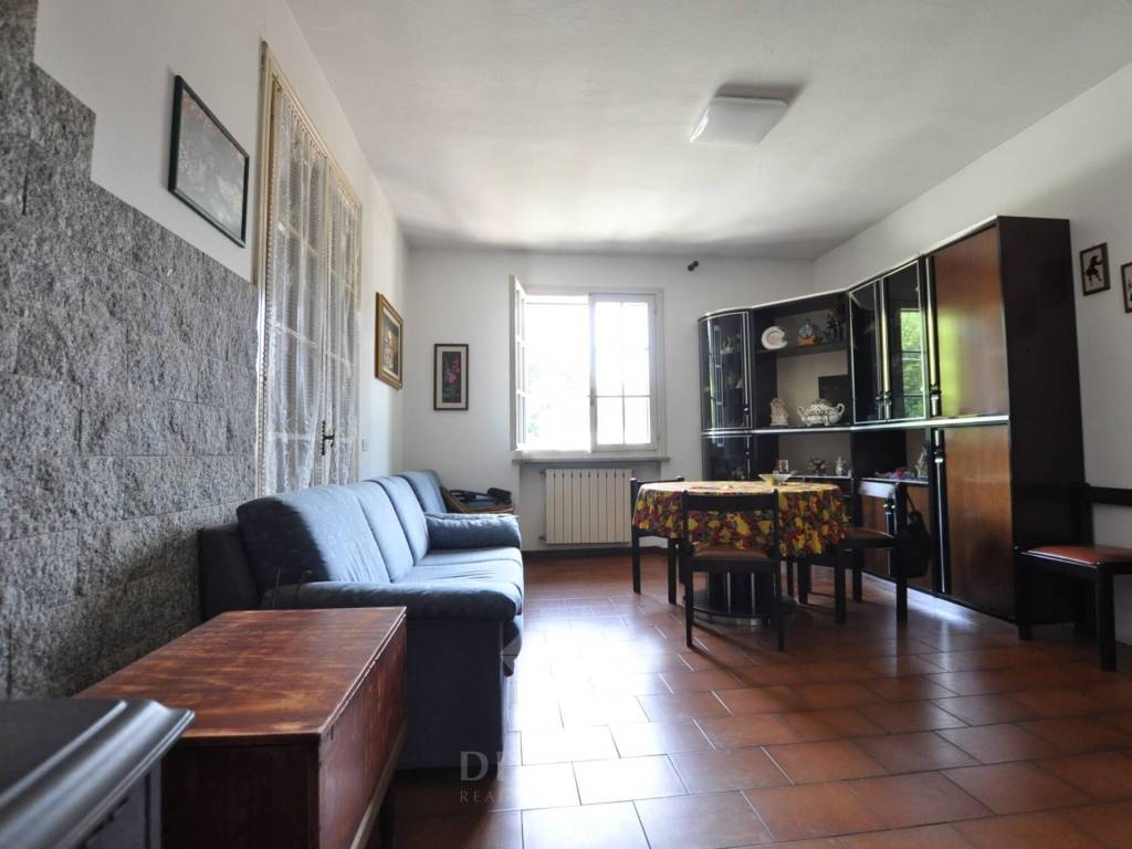Villa a Besnate in Via Alfredo Di Dio, 44 - Foto 2