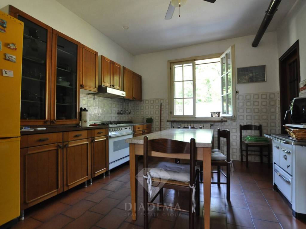 Villa a Besnate in Via Alfredo Di Dio, 44 - Foto 4
