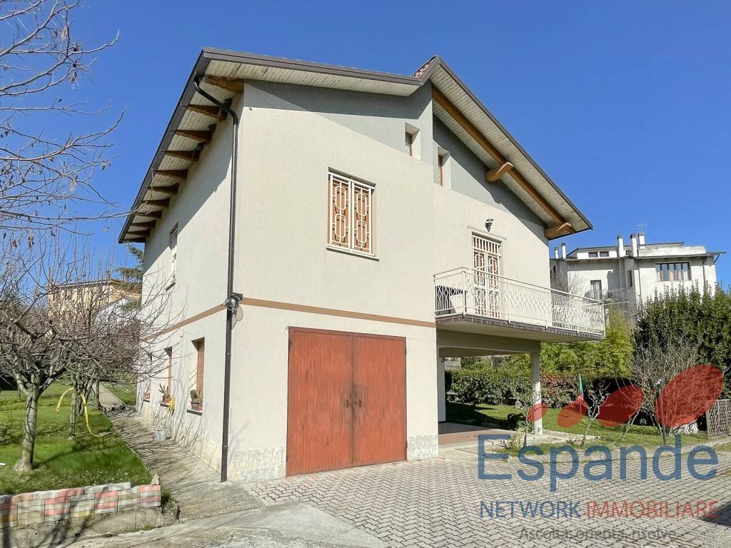 Casa indipendente a Gaggio montano in Via della fiera, 9 - Foto 3