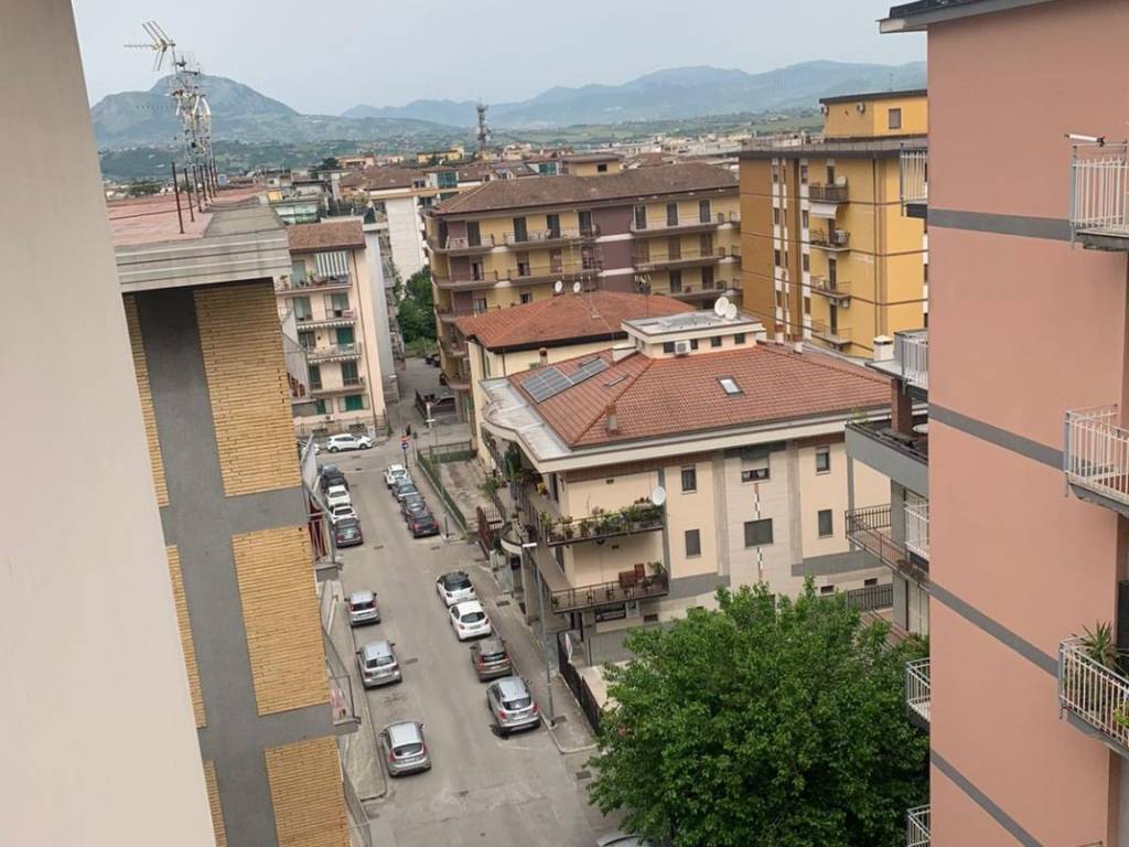 Appartamento a Benevento in Via Giuseppe Piermarini, 48 - Foto 2