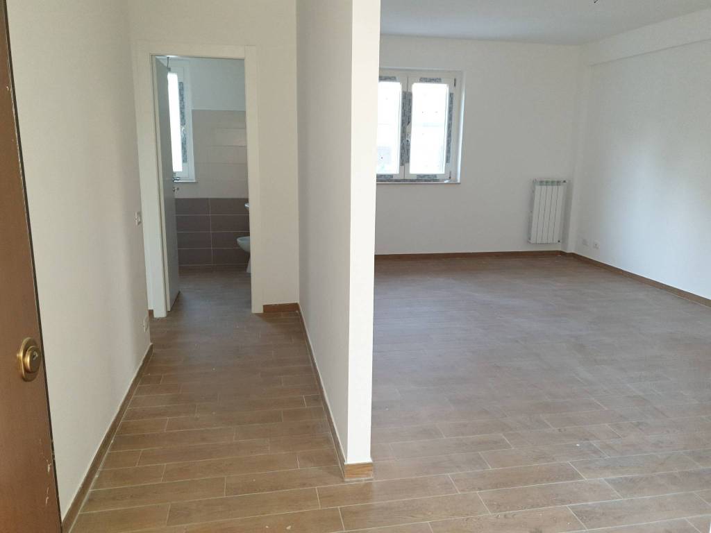 Appartamento a Ceccano in Via Madonna della Pace - Foto 4
