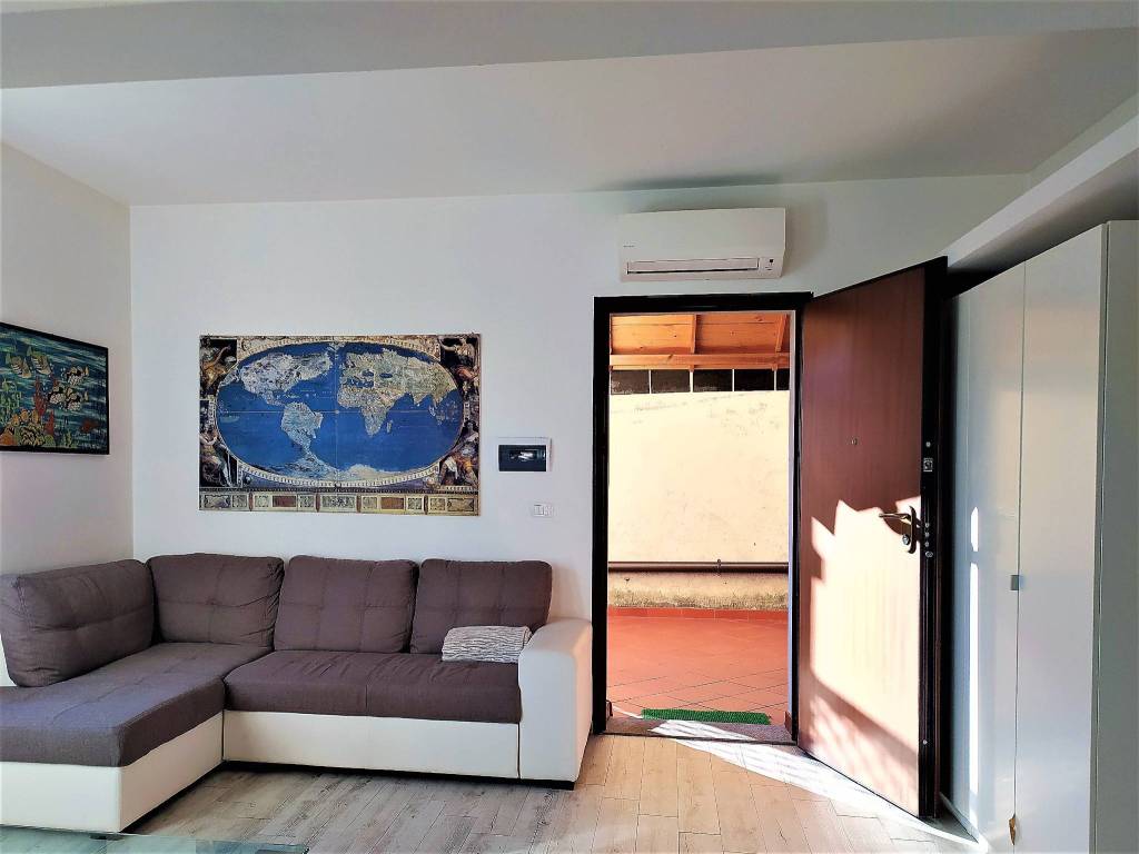 Loft / open space a Galliate in Via Canonico Diana, 16 - Foto 2