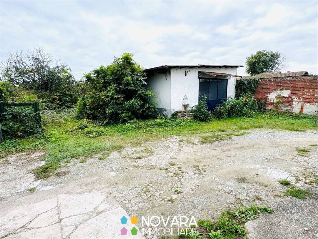 Casa indipendente a Ronsecco in Via Giulio Pasta, 59 - Foto 4
