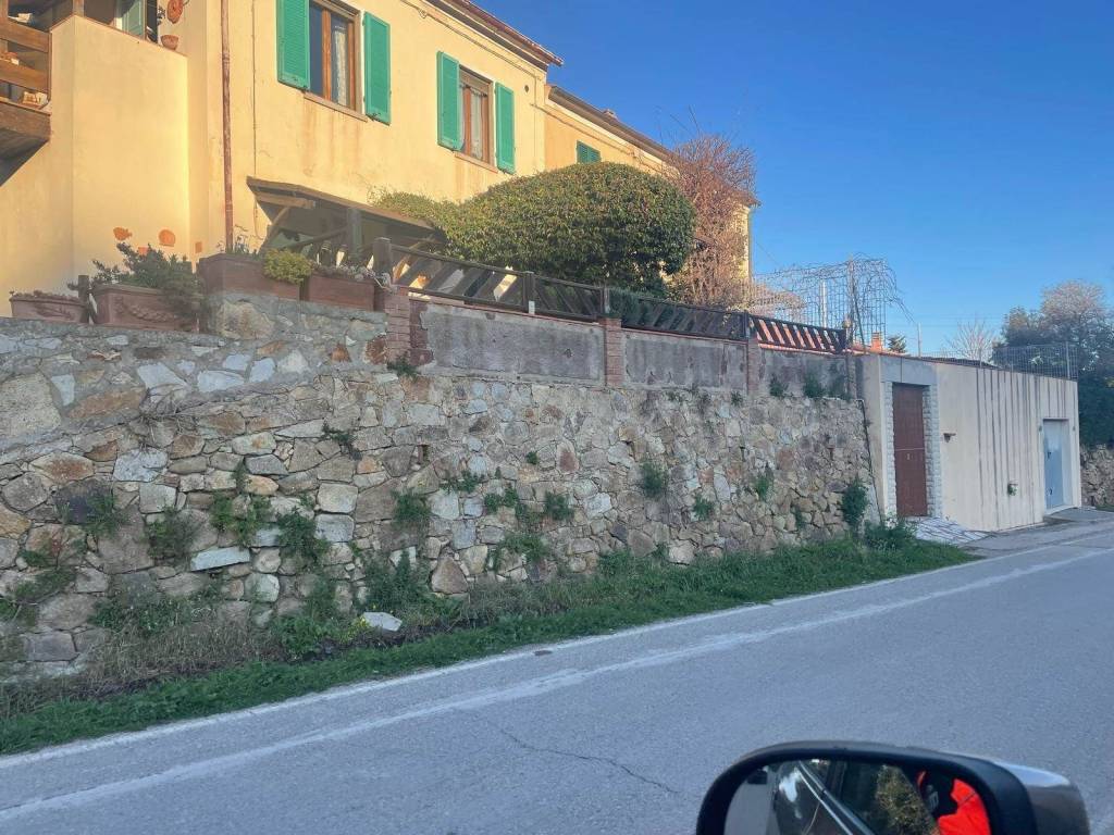 Palazzo / stabile a Portoferraio in Strada Provinciale Ponte del Brogi Enfola Viticcio, 45 - Foto 2