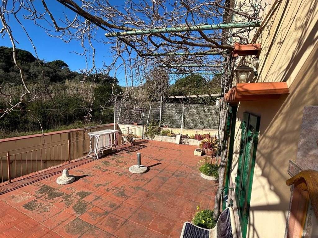 Palazzo / stabile a Portoferraio in Strada Provinciale Ponte del Brogi Enfola Viticcio, 45 - Foto 5