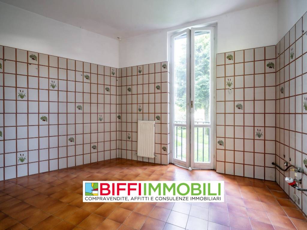 Appartamento a Lecco in Via Teodoro Muller - Foto 3