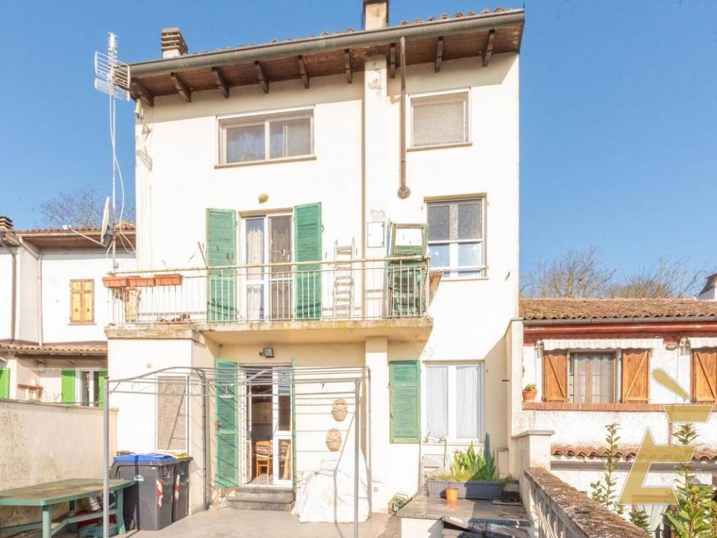 Casa indipendente a Montecastello in VIA DEL CASTELLO, 16 - Foto 5