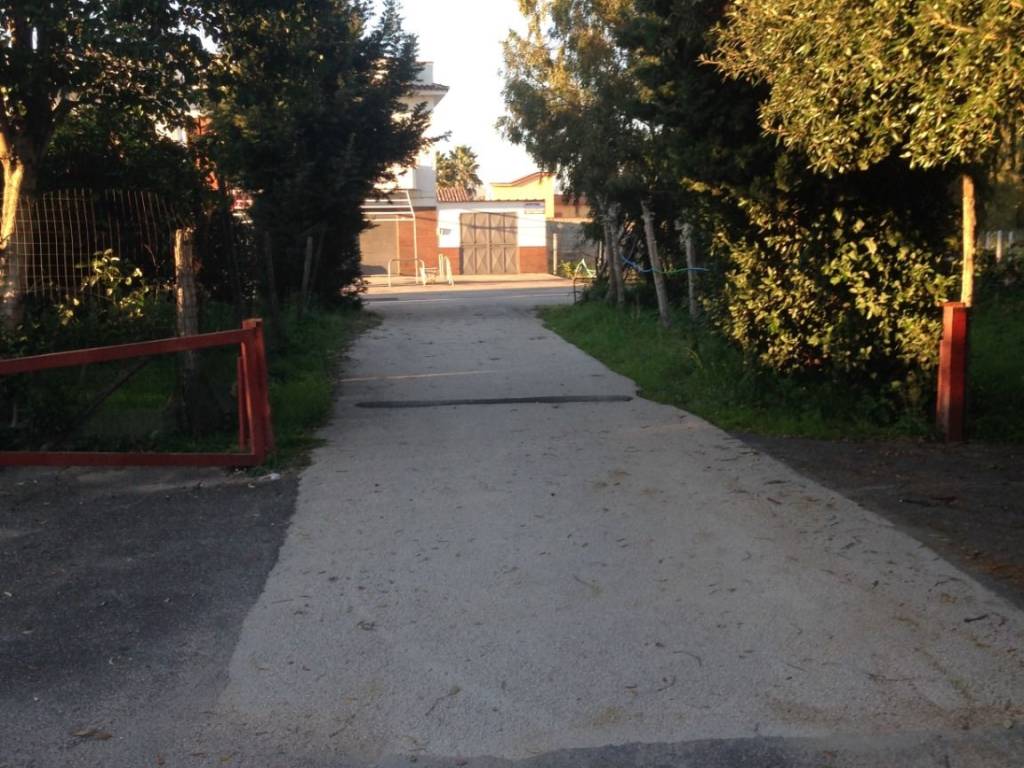 Palazzo / stabile a Mondragone in Viale G. Pavoncelli - Foto 2