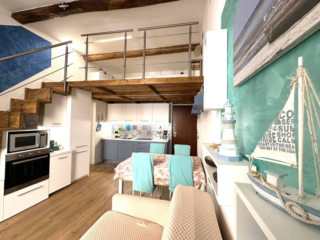 Appartamento a Albenga in Via Torlaro - Foto 2