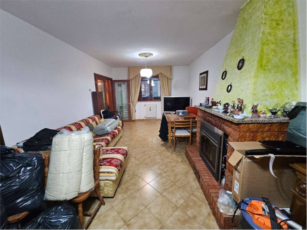 Villetta a schiera a Brindisi in Piazza Dei Frassini, 9 - Foto 3