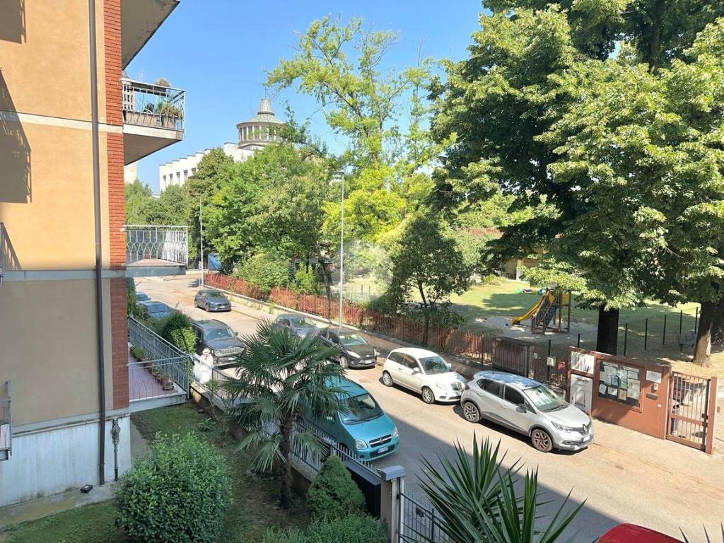 Appartamento a Verona in Via marcantonio della torre, 7 - Foto 1