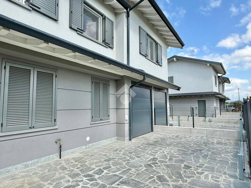 Appartamento a Casirate d'adda in Via Europa - Foto 4