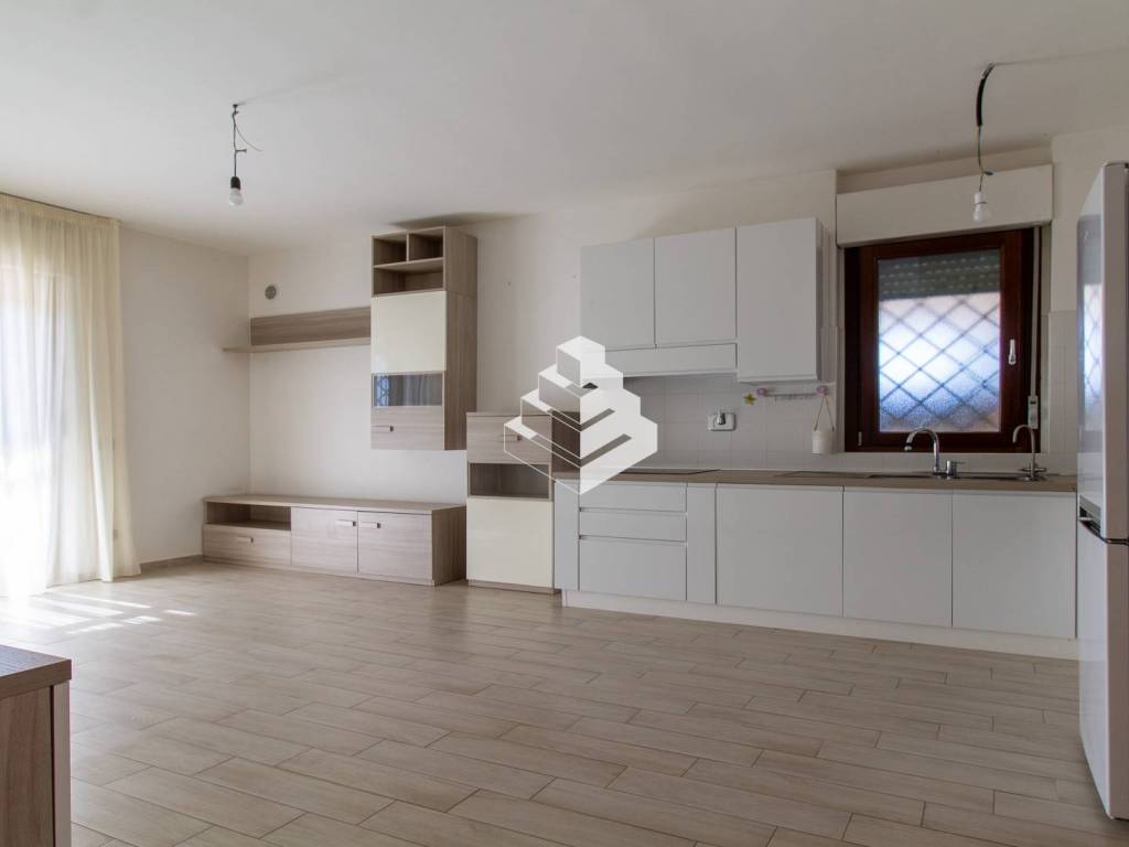 Appartamento a Pomezia in Via Antonio Starrabba di Rudinì - Foto 3