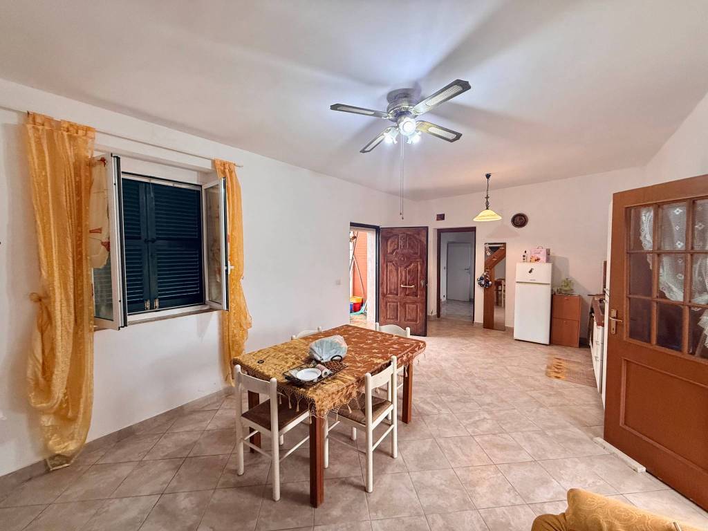 Villa a Nettuno in Via Capo di Bove - Foto 3
