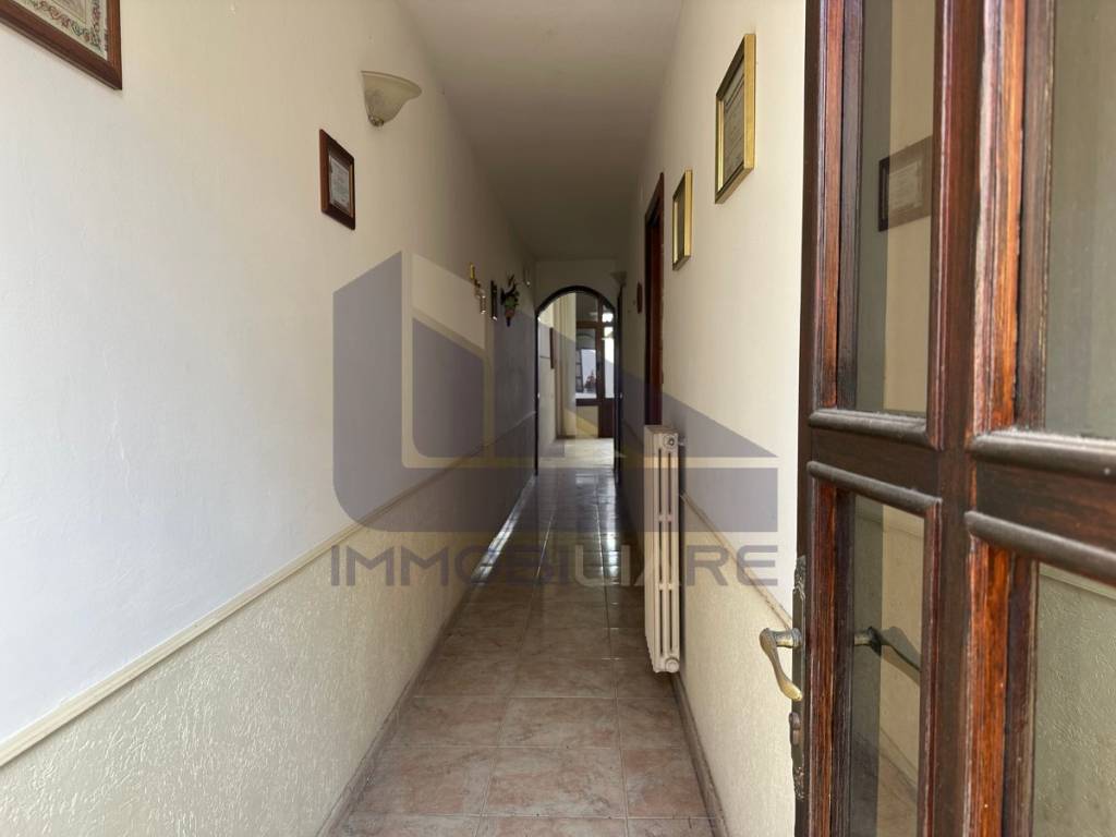 Casa indipendente a Presicce-acquarica in Via Antonio Gramsci - Foto 2