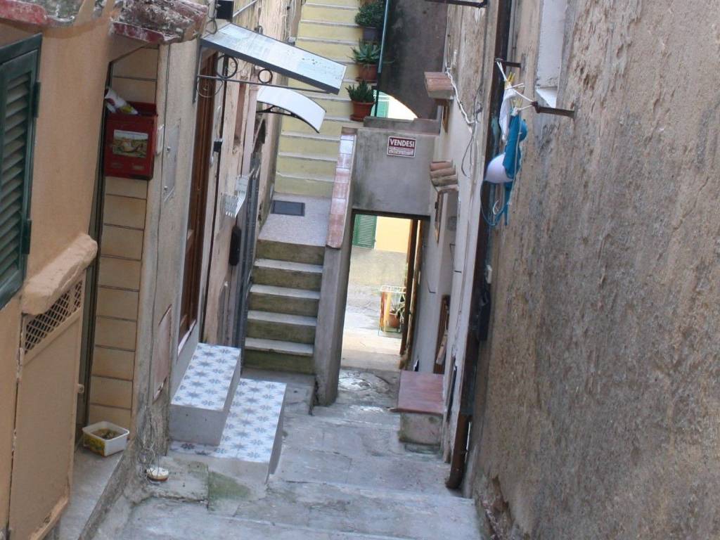 Appartamento a Capoliveri in Vicolo Martini - Foto 3