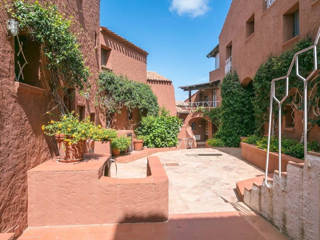 Appartamento a Arzachena in Li Mucchi Bianchi - Foto 3