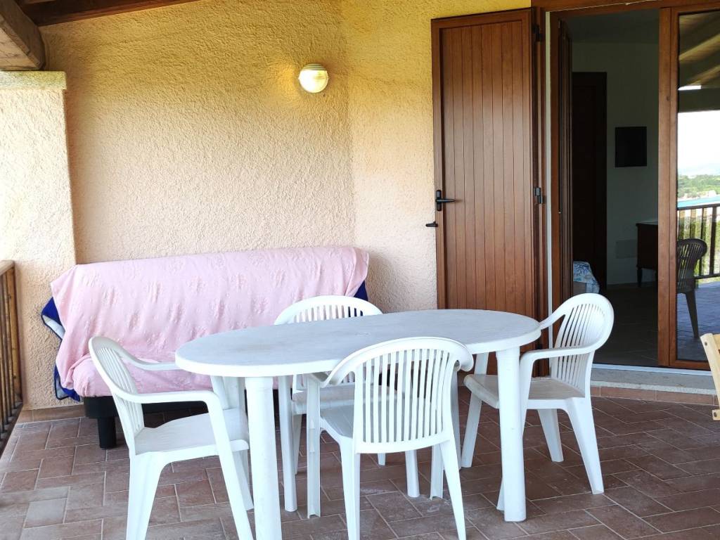 Appartamento a Arzachena in Via Mucchi Bianchi - Foto 4
