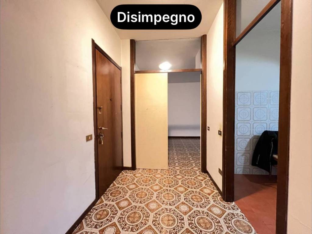 Appartamento a Arese in Piazza 5 Giornate - Foto 5