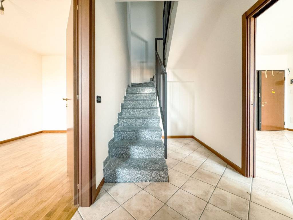 Appartamento a Borgomanero in via siai 2 - Foto 4