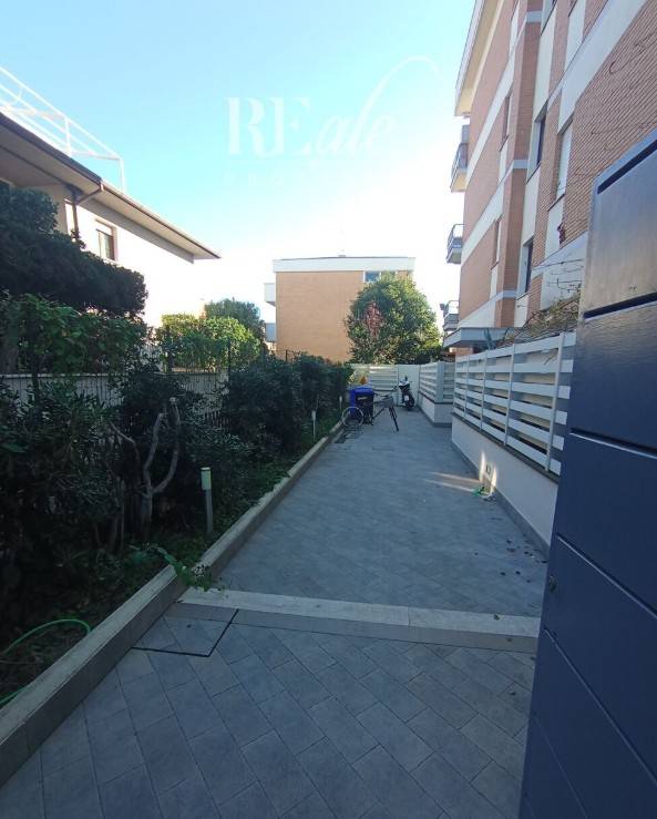 Palazzo / stabile a Terracina in Via Carlo De Angelis - Foto 3