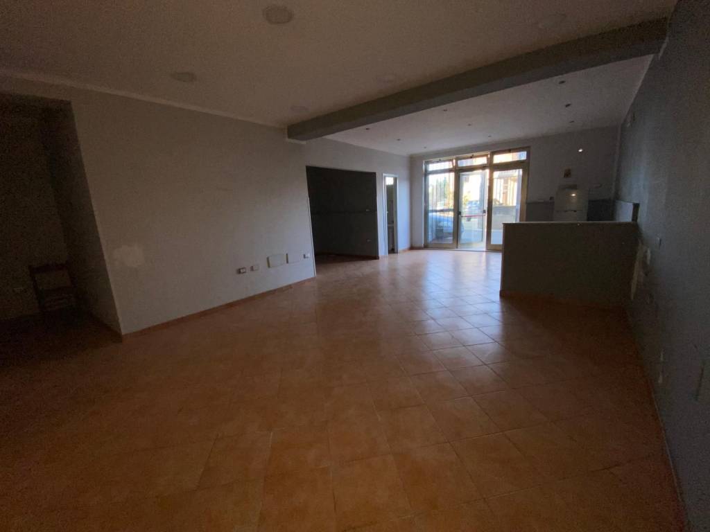 Immobile a Carini in Via Nazionale - Foto 2