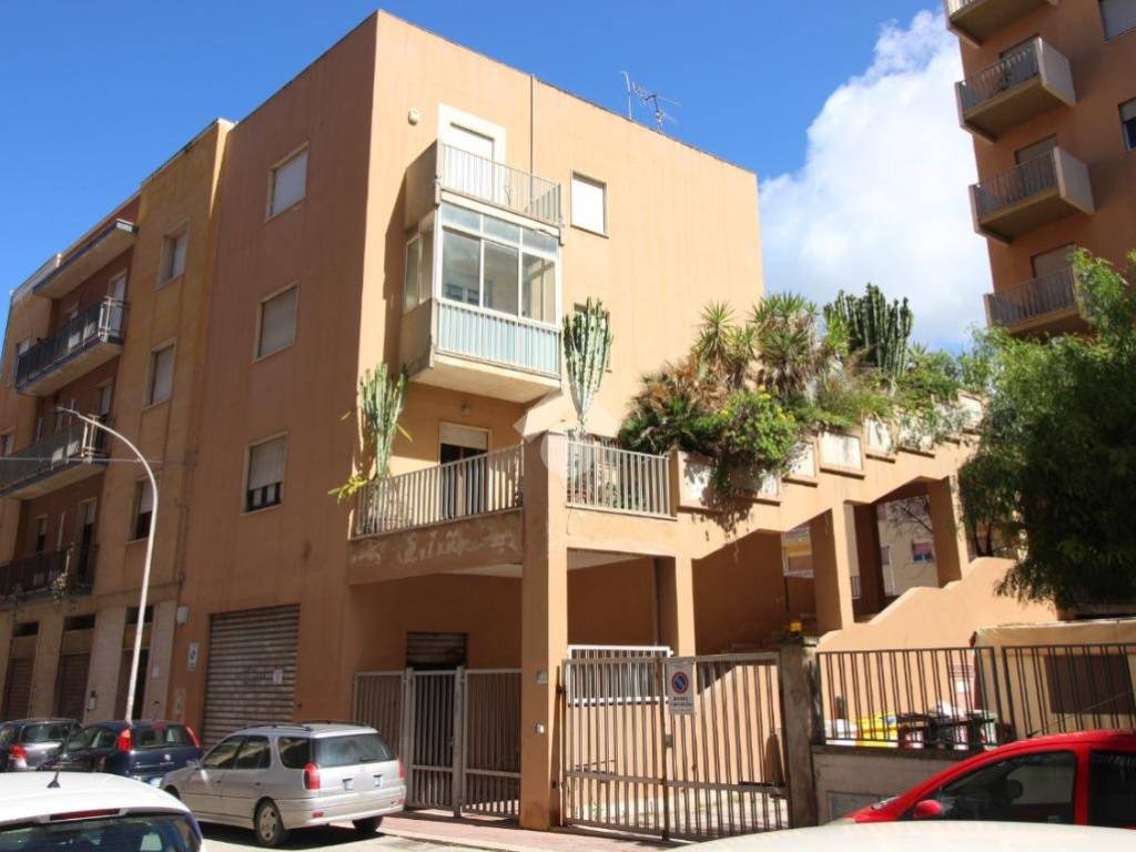 Box / garage a Erice in Via Firenze, 4 - Foto 2